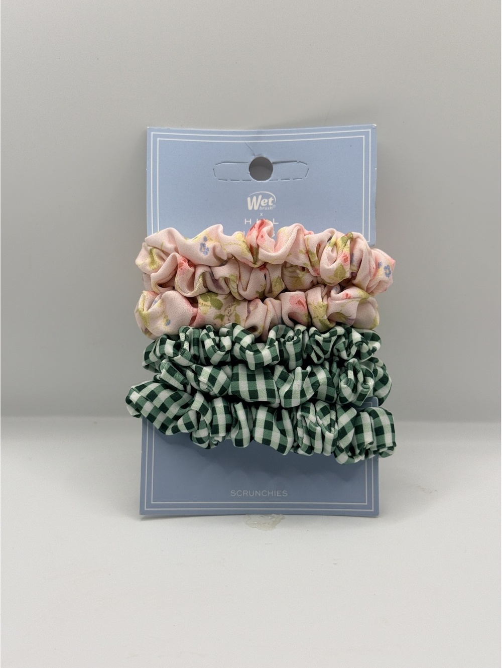 ⭐PICK 3/$15 Wet Brush x Hill House Satin Skinny Scrunchies